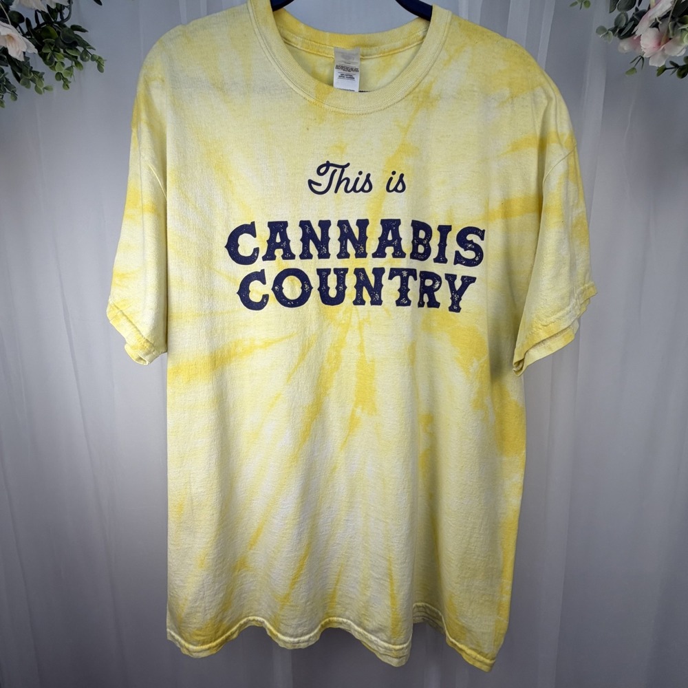 This Is Cannabis Country - Men's Size XL Tye Dye T Shirt Yellow